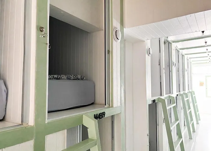 Easy Monday Pool Capsule - Old Town Hotel cápsula Bangkok